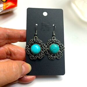 WESTERN MEDALLION CONCHA BANGLE EARRINGS